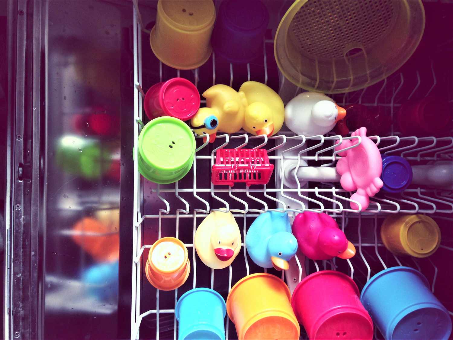 40 cosas sorprendentes que puedes limpiar en el lavavajillas