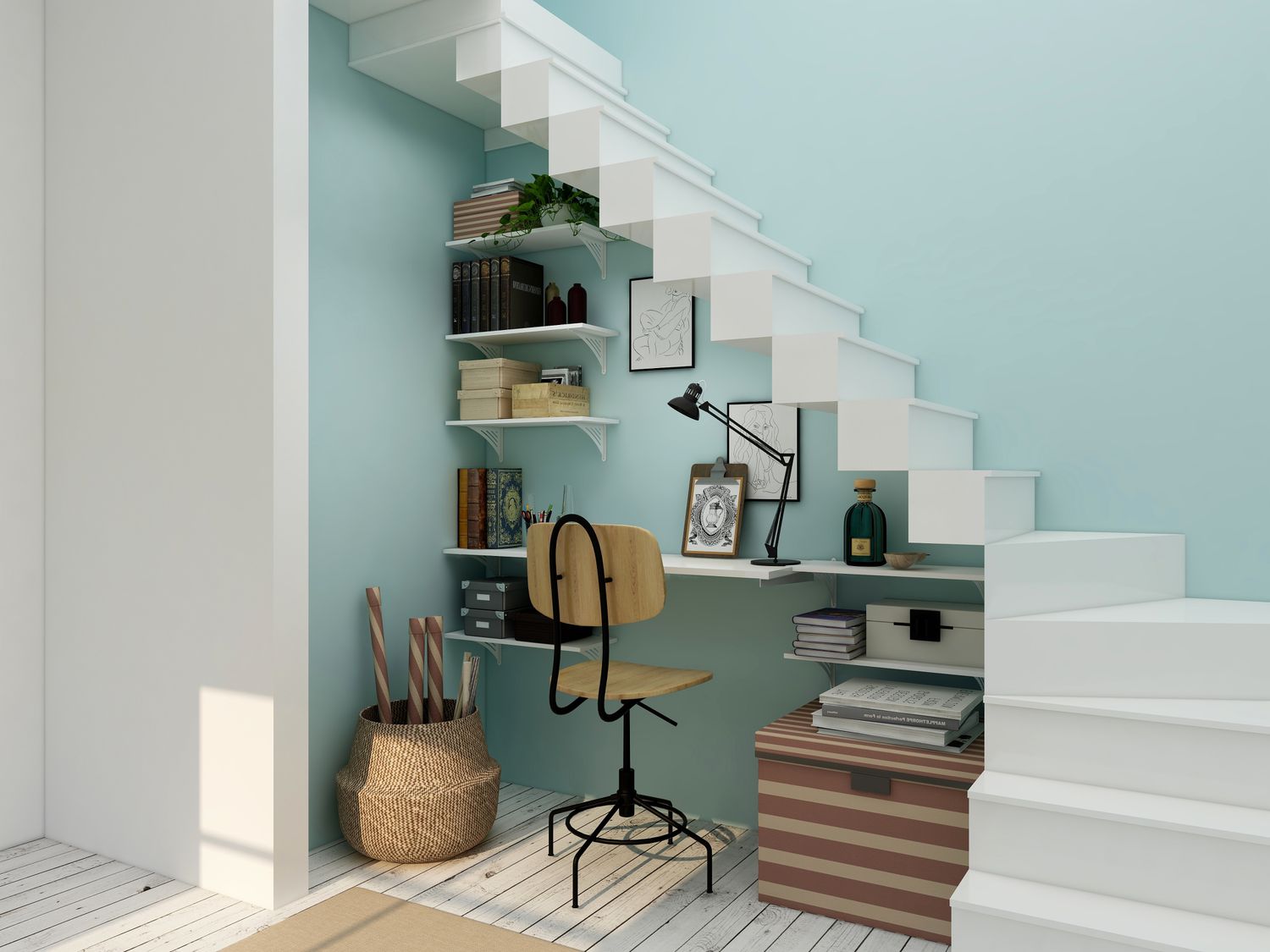 Bureau sous un escalier