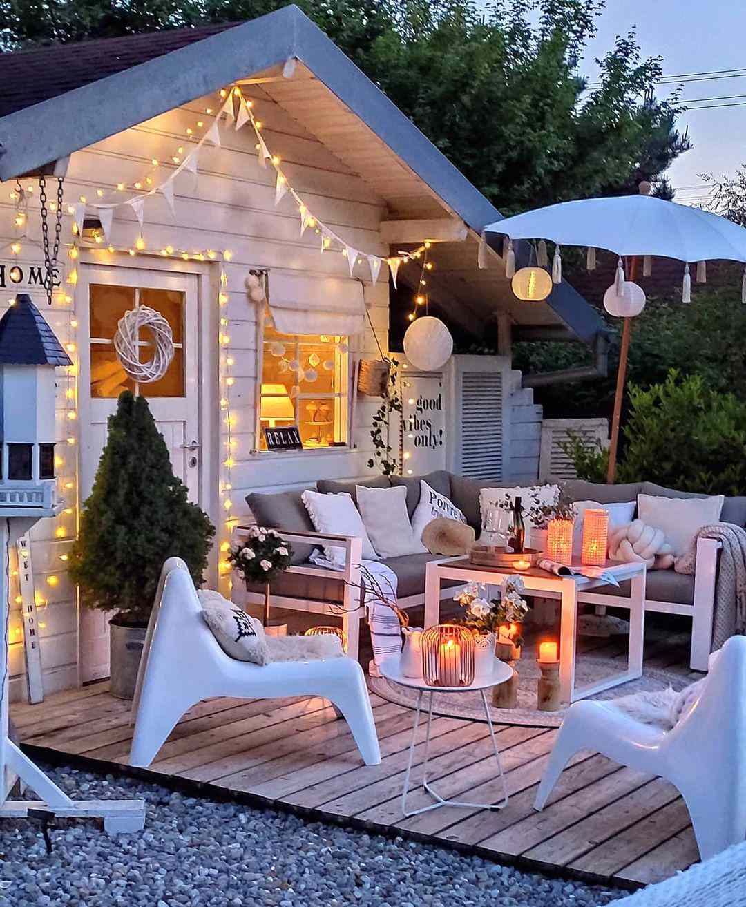 Casa de verano en el país de las maravillas blancas