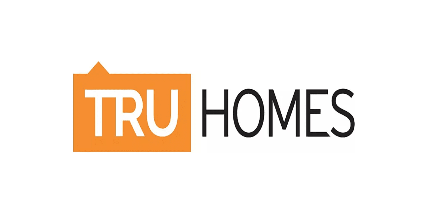 TRU Homes Logo mit orangefarbenem Colorblocking