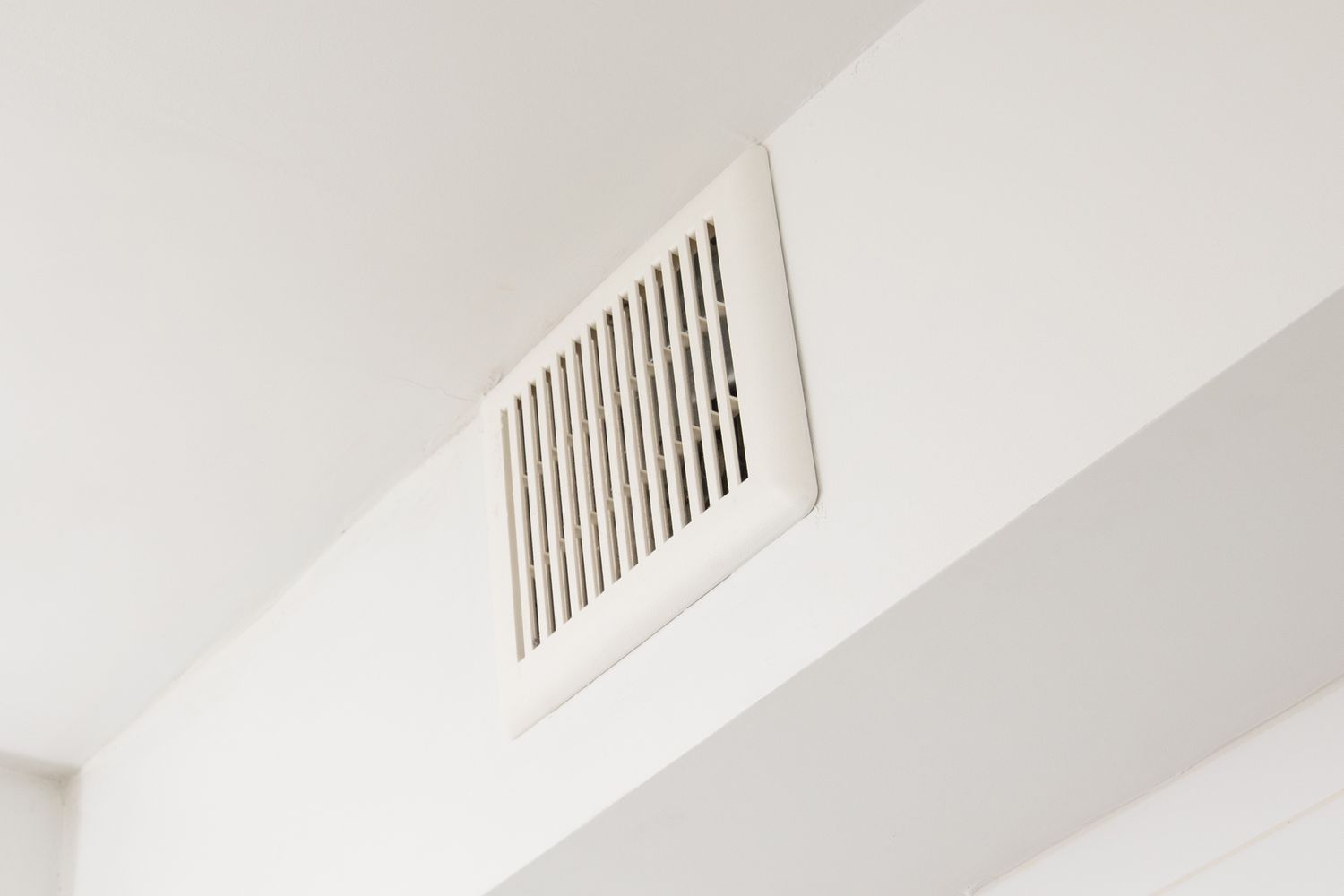 bathroom exhaust fan