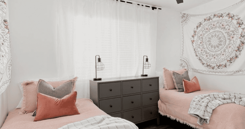 30 ideias minimalistas de dormitórios para um espaço elegante