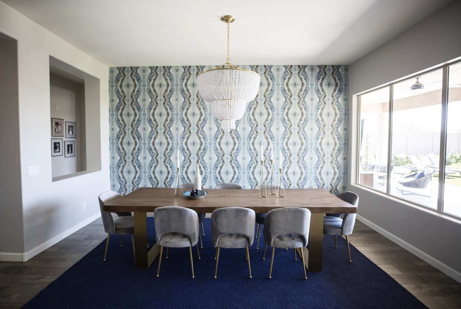 dining room accent walls