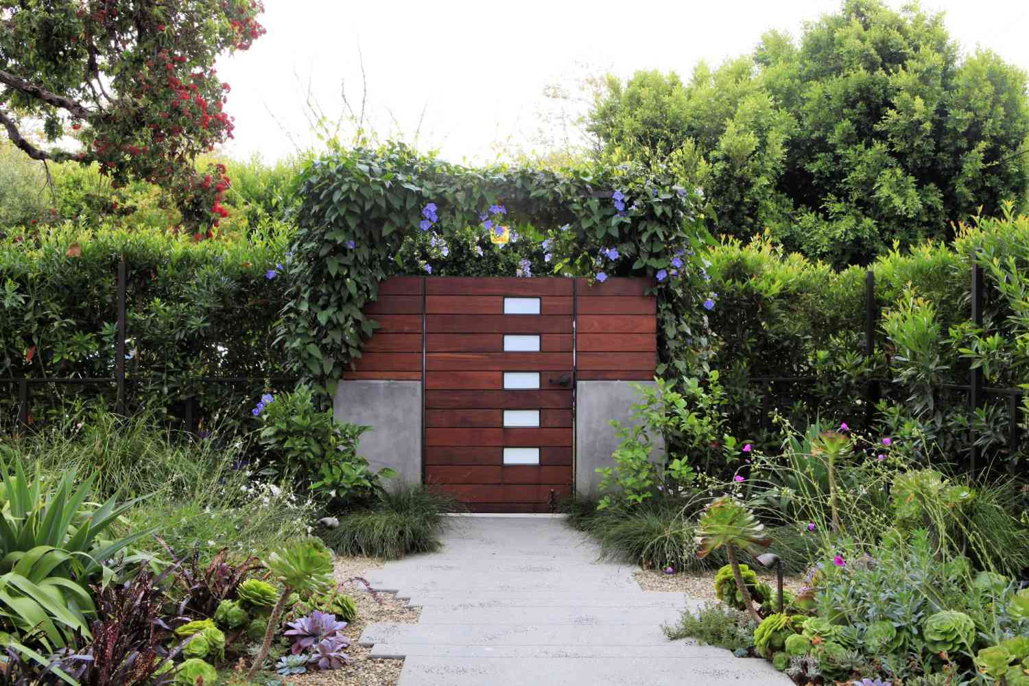 california secret garden gate