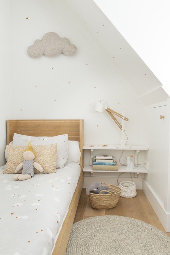 Estilo escandinavo, habitación infantil minimilista