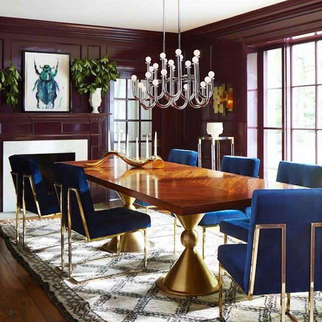 Playful glamour in the dining room