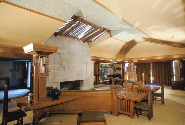 Offener Grundriss im Hollyhock House von Frank Lloyd Wright