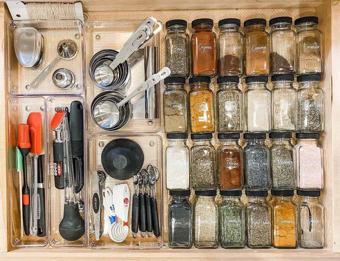 Organización de cajones de cocina