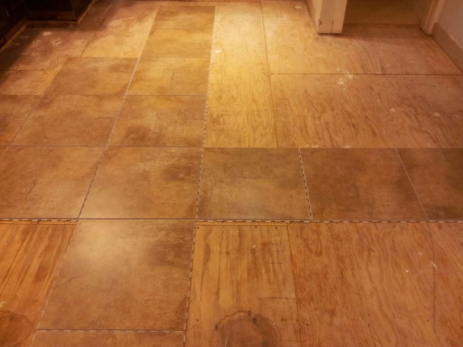 Installing Snapstone Kitchen Floor Tile for our Home Remodel