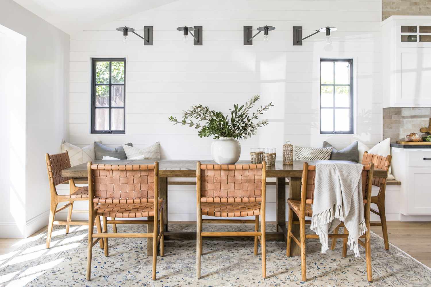 26 ideias de decoração de casas de fazenda litorâneas cheias de charme