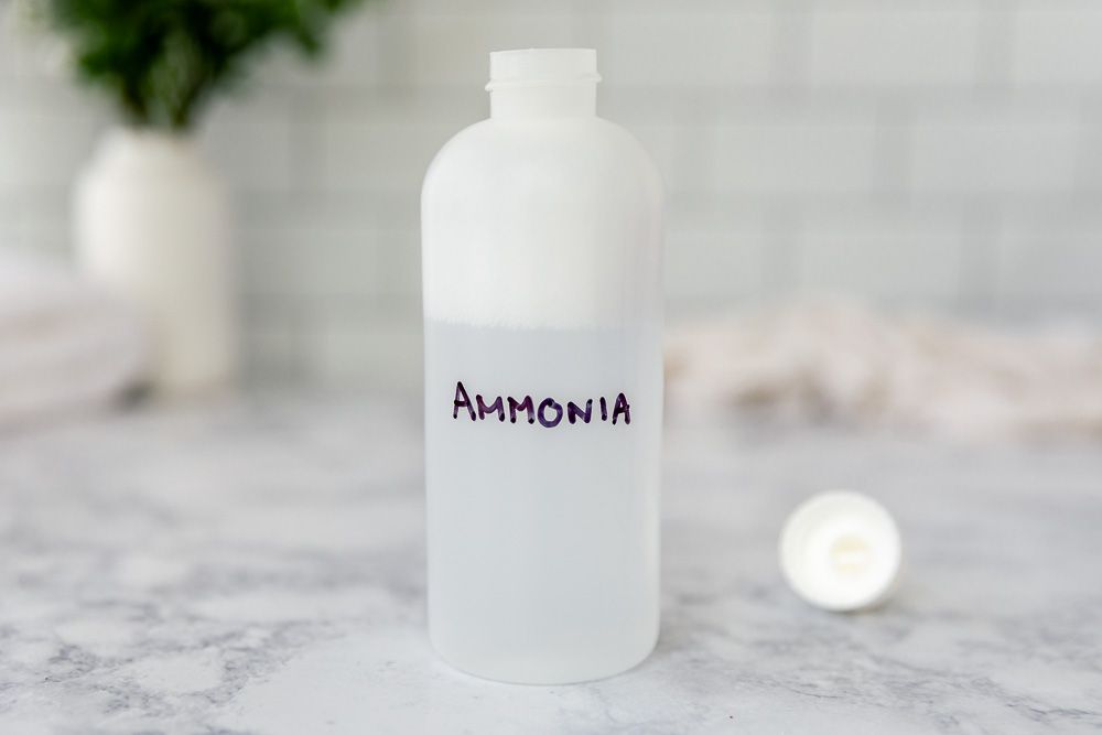 Flasche mit Ammoniak