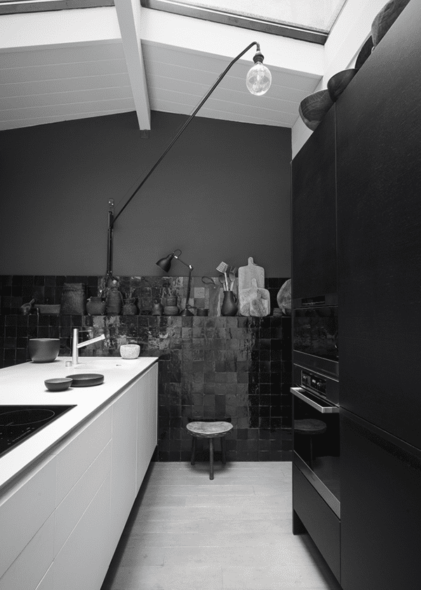 All black kitchen