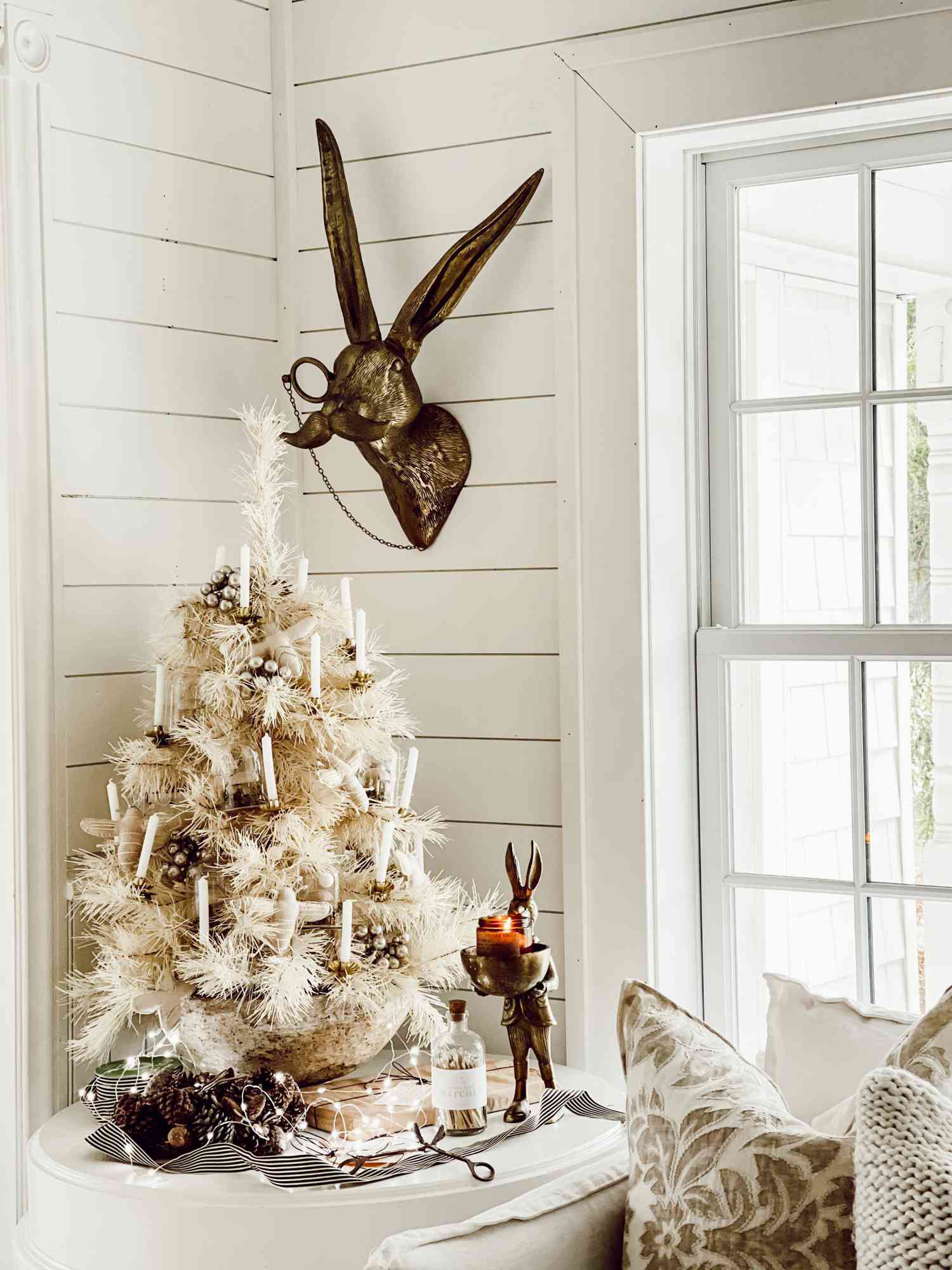 white christmas decor ideas