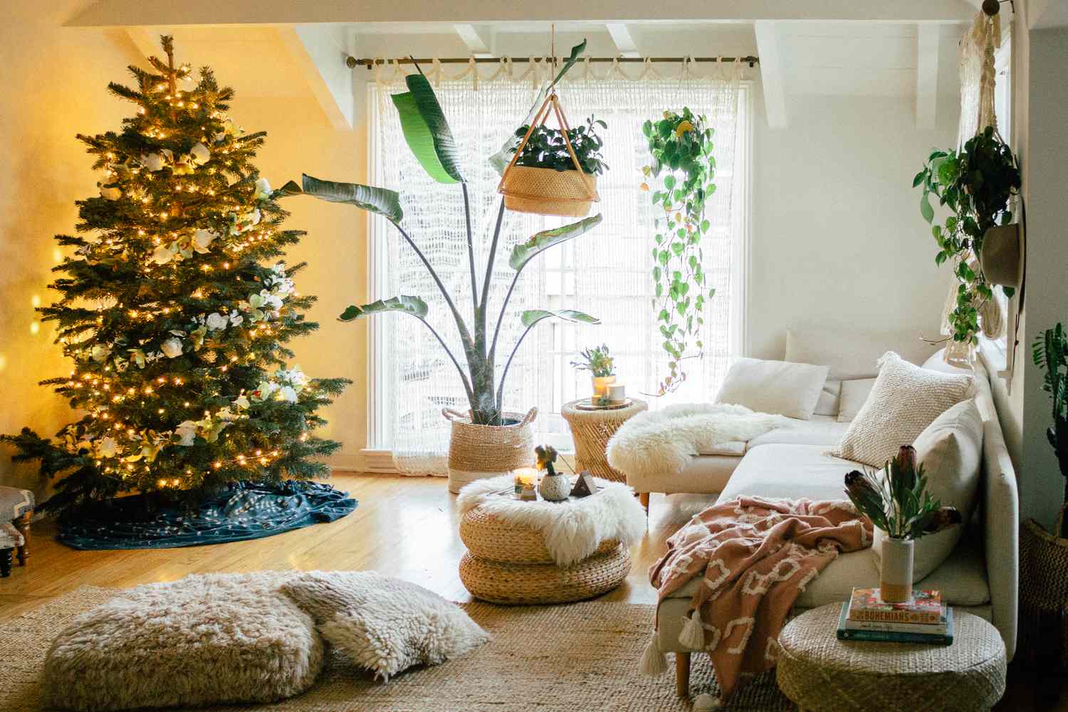 christmas living room