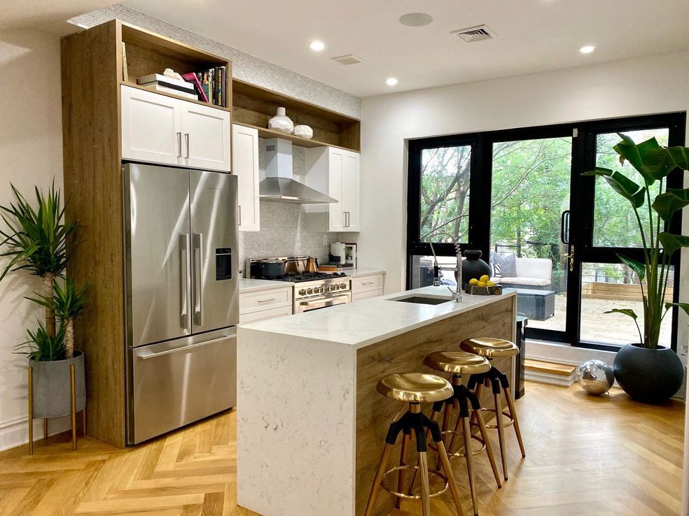 Kitchen Waterfall Laminate Countertop