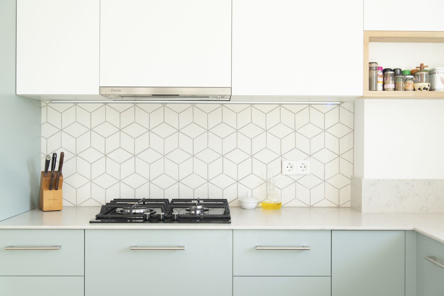 How to remove tile backsplash