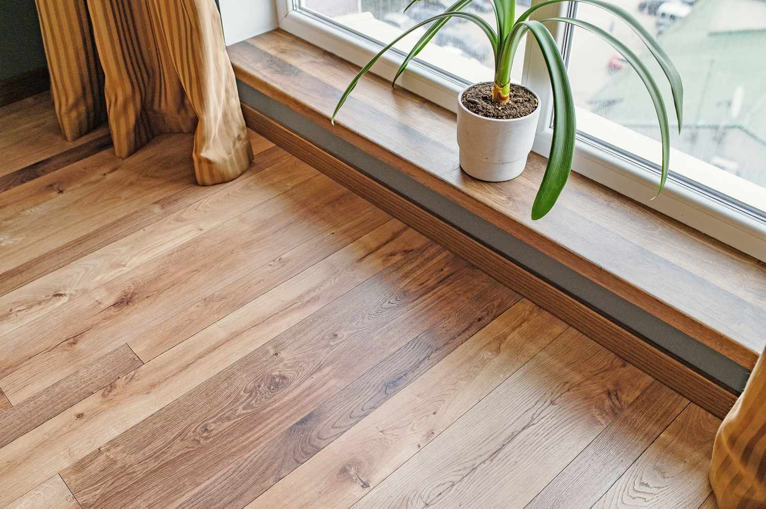 Reinigung von LVP-Böden (Luxury Vinyl Plank)