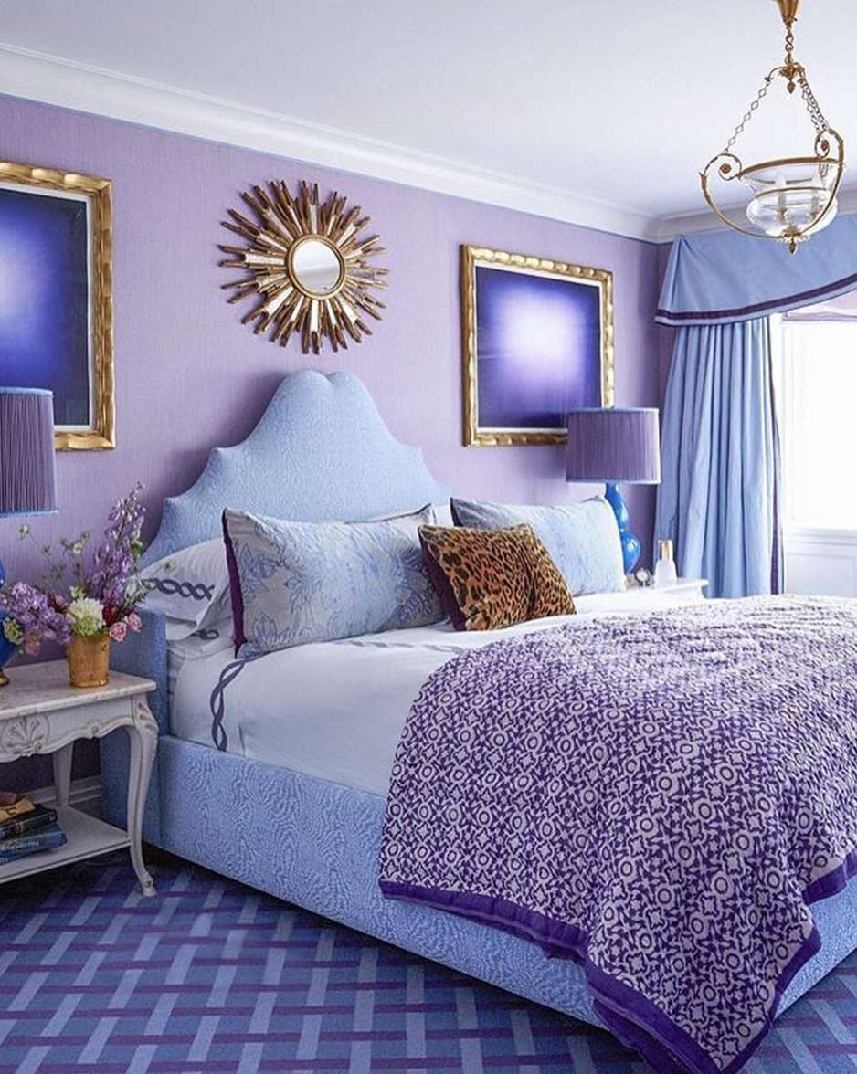 All purple room