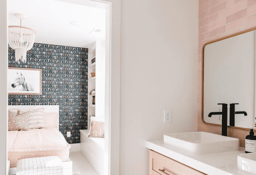 40 Rosa Badezimmer-Ideen, die Spaß machen und dennoch anspruchsvoll sind