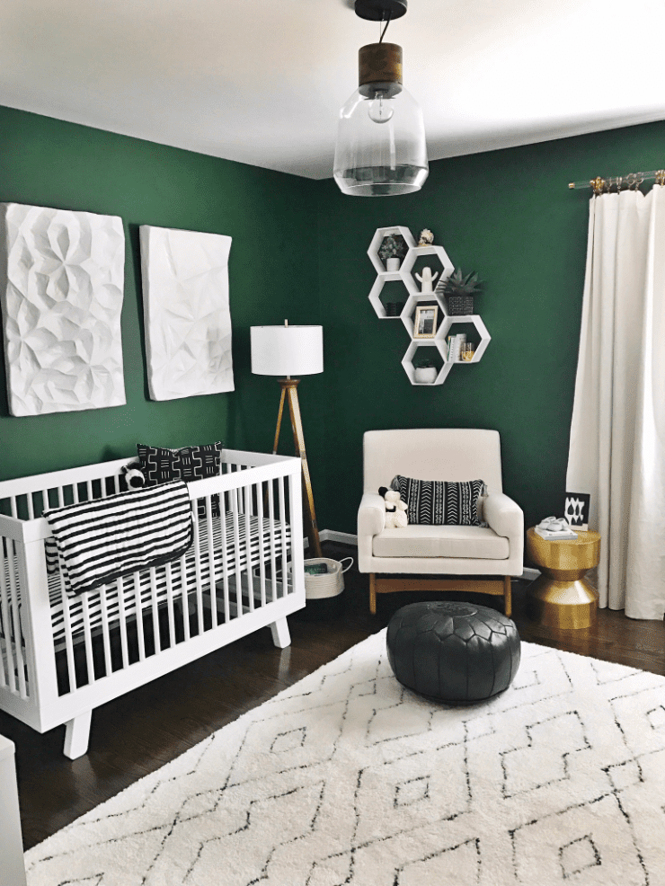 Quarto de bebê moderno, preto, branco e verde