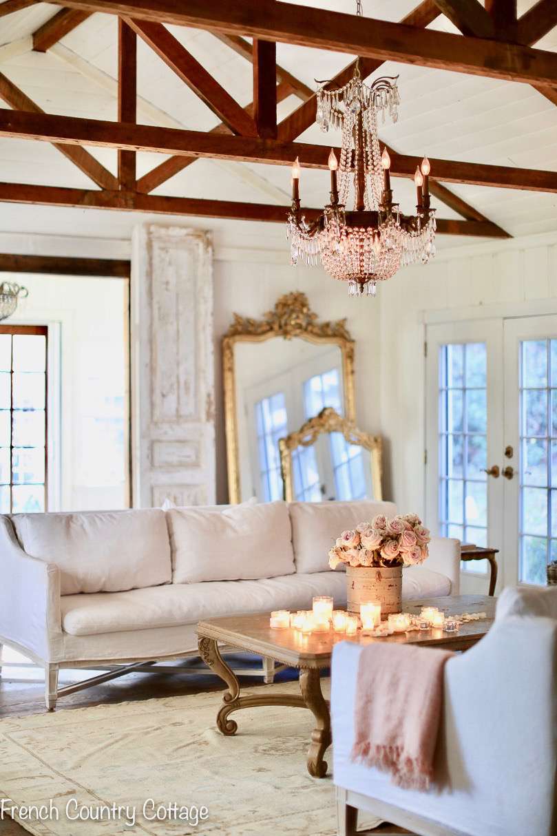 French country style living room.
