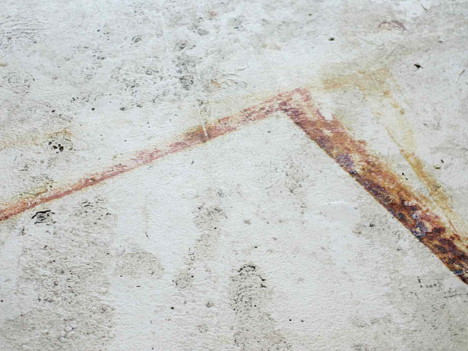 rust stain on concrete