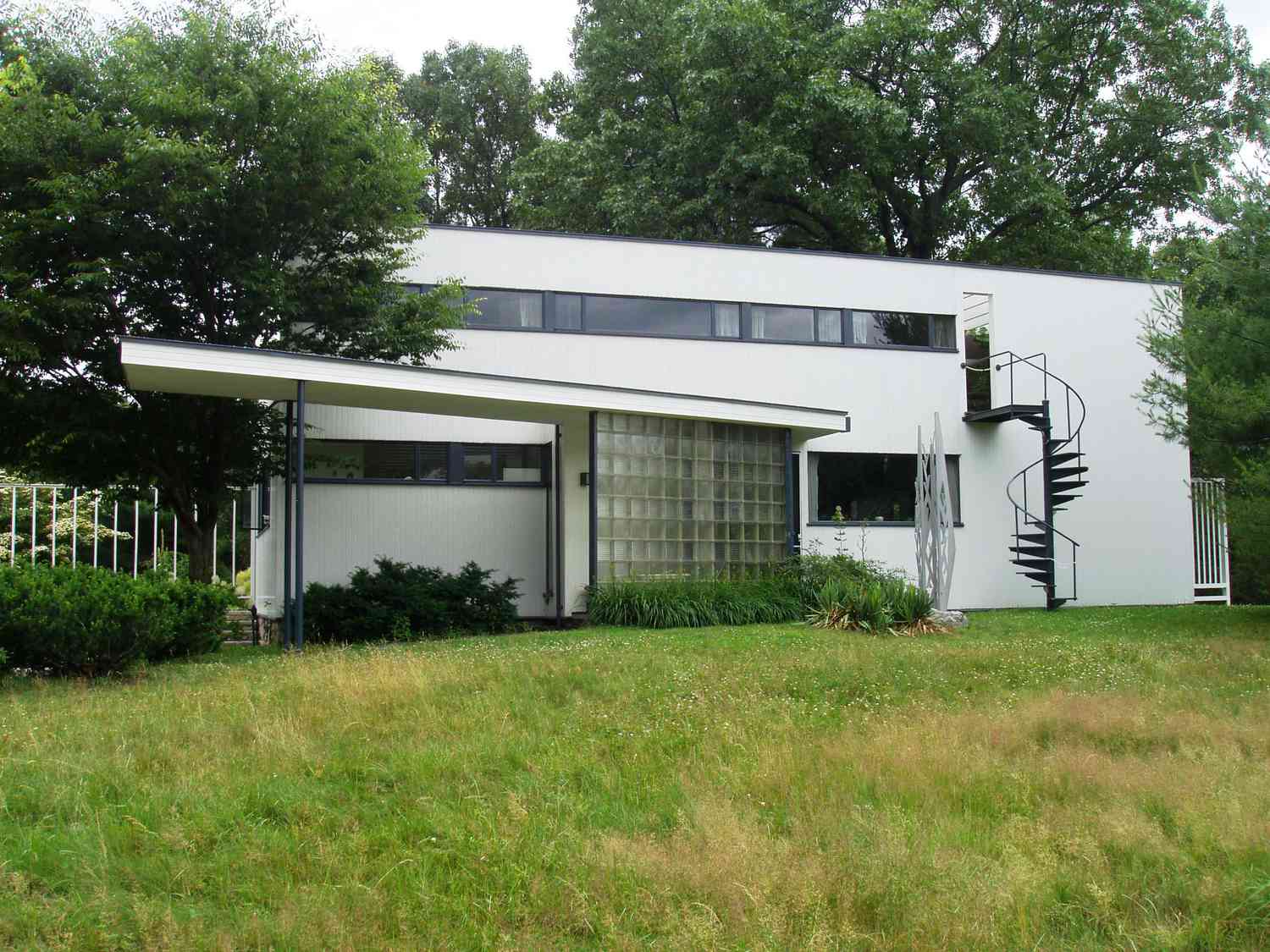 Walter Gropius House, Lincoln, Massachusetts