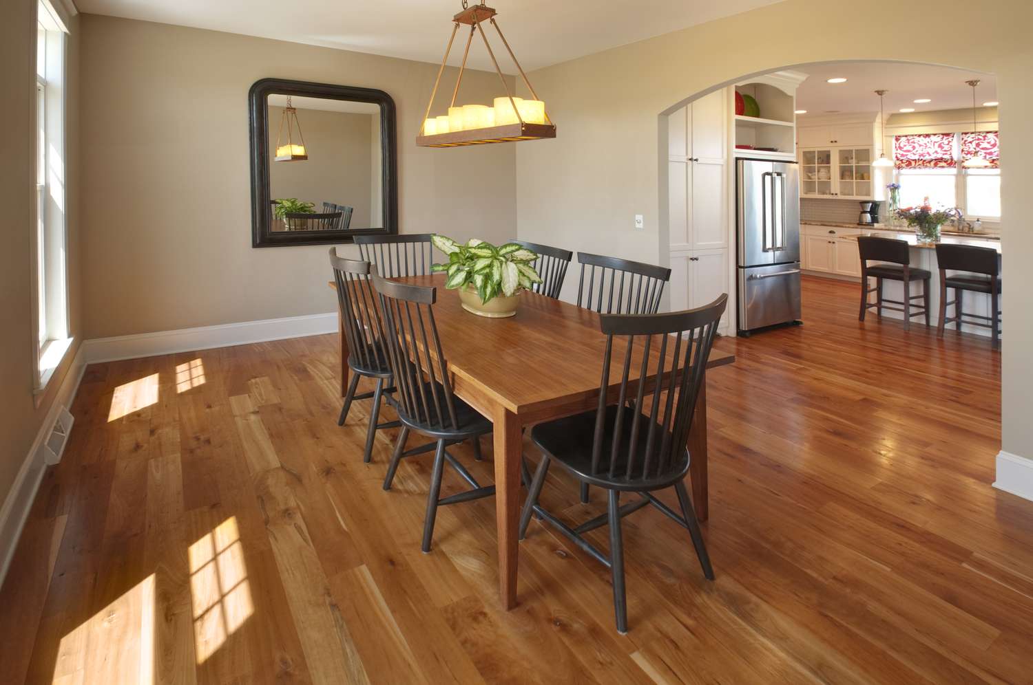 hardwood floor dining room