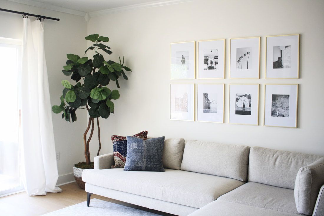 Minimalistisches Wohnzimmer von Hannah Tyler Designs