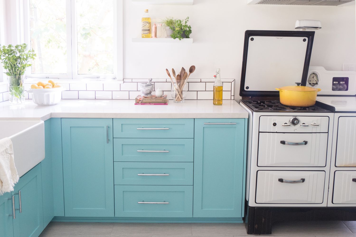 Tiffanyblaue Küchenschränke