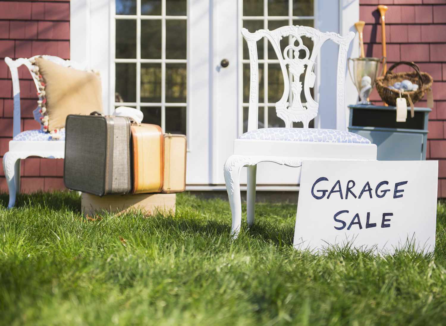 Items at a garage sale