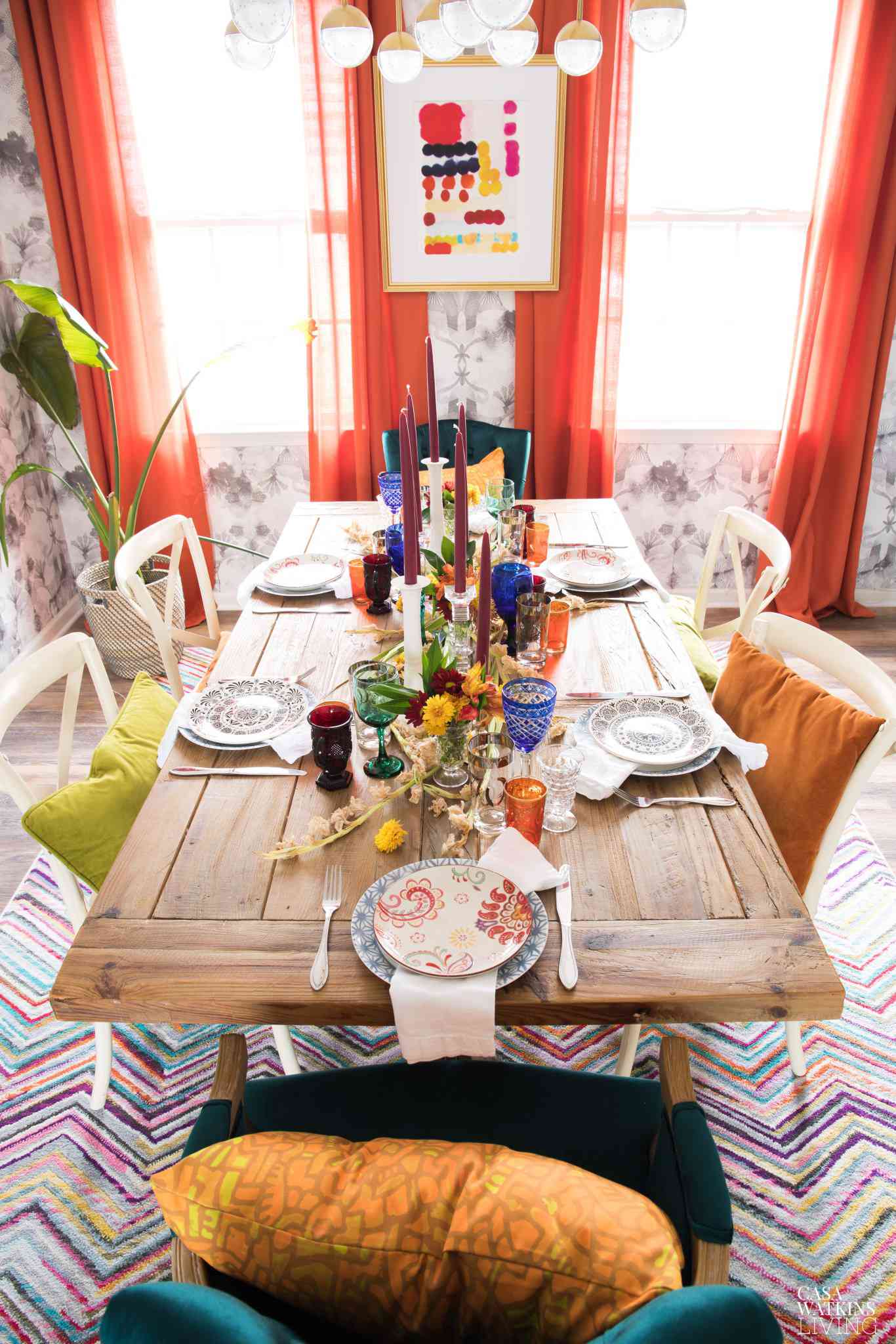 bunte kerzen thanksgiving tisch