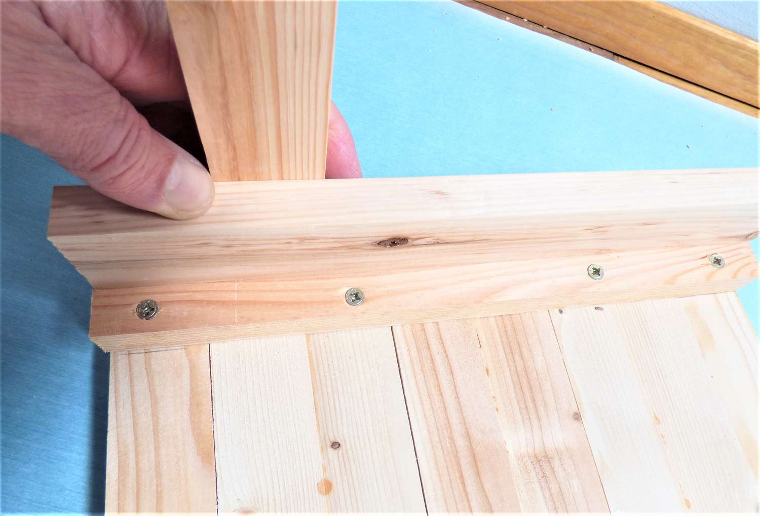 Attach End Pieces to Table Top