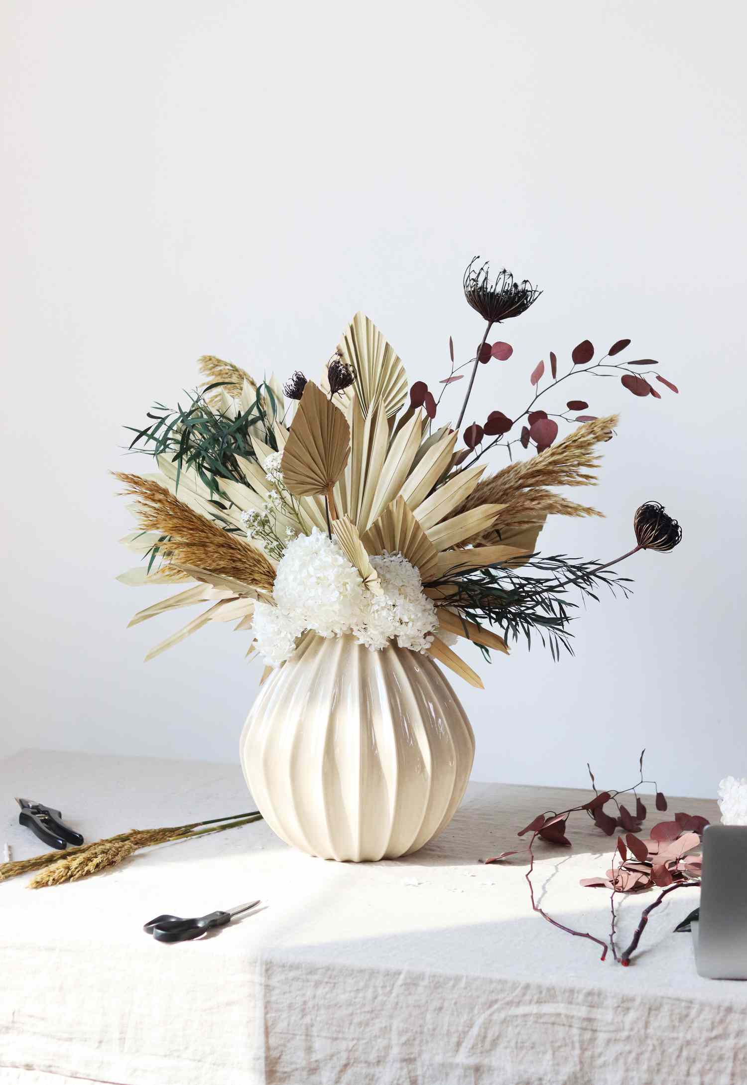 Getrocknetes Blumenarrangement von Shida Preserved Flowers