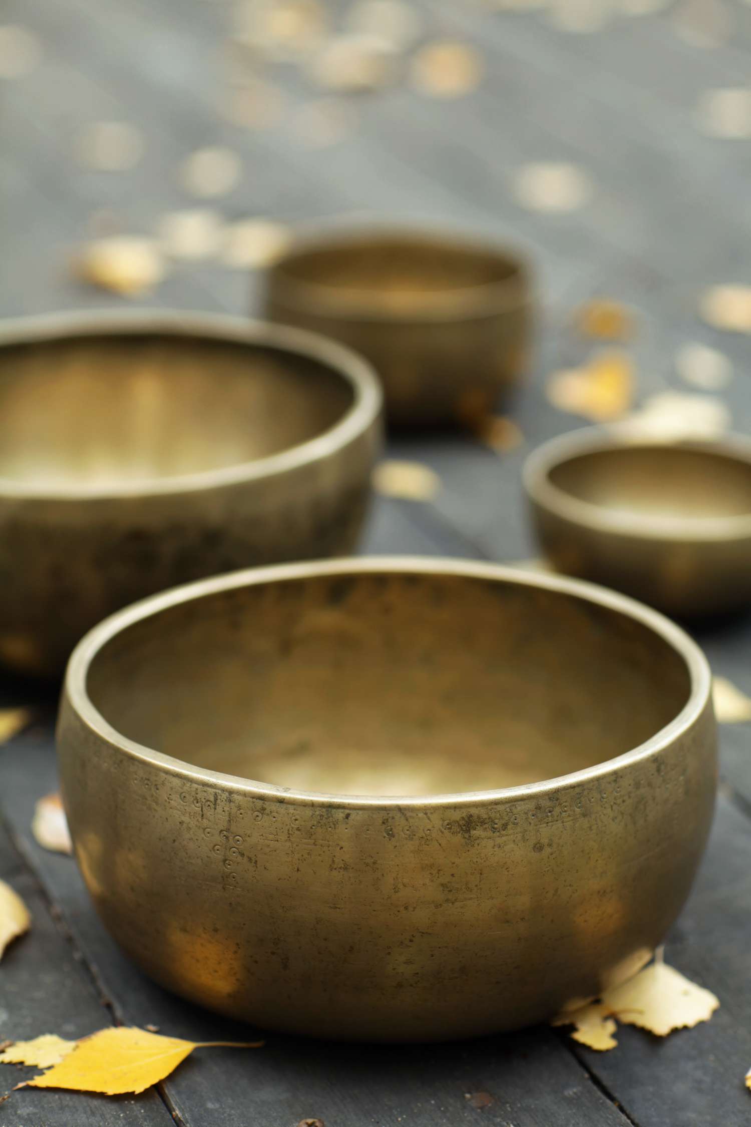 metal tibetan singing bowls