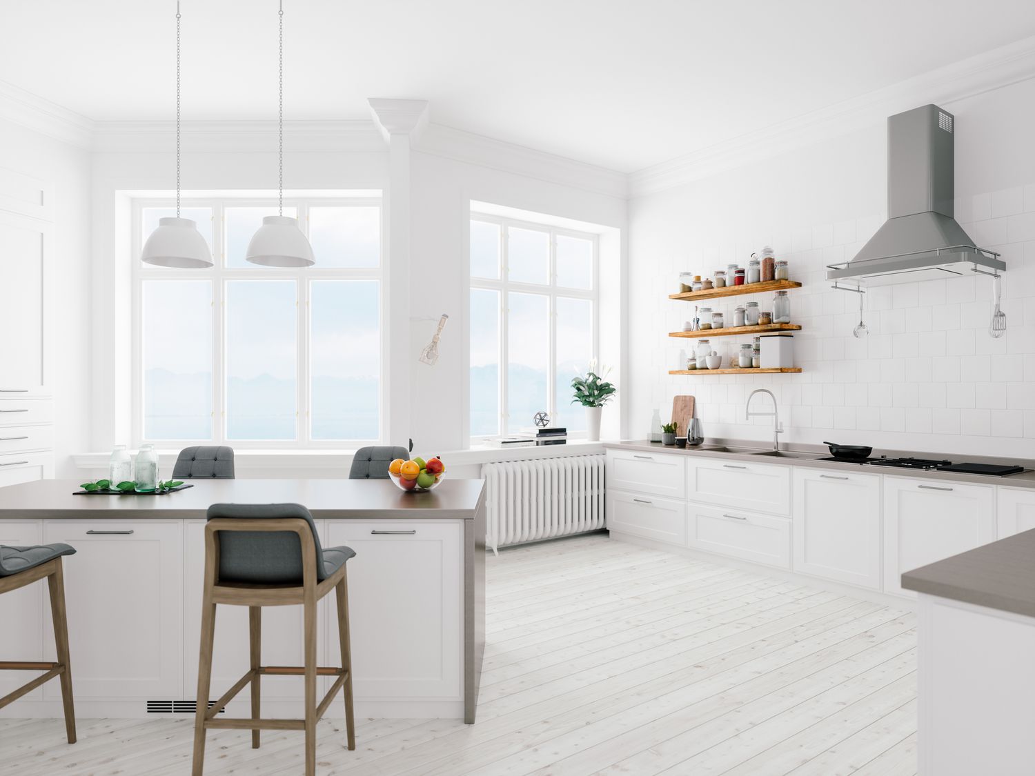 Estantes flotantes de madera en una cocina totalmente blanca.