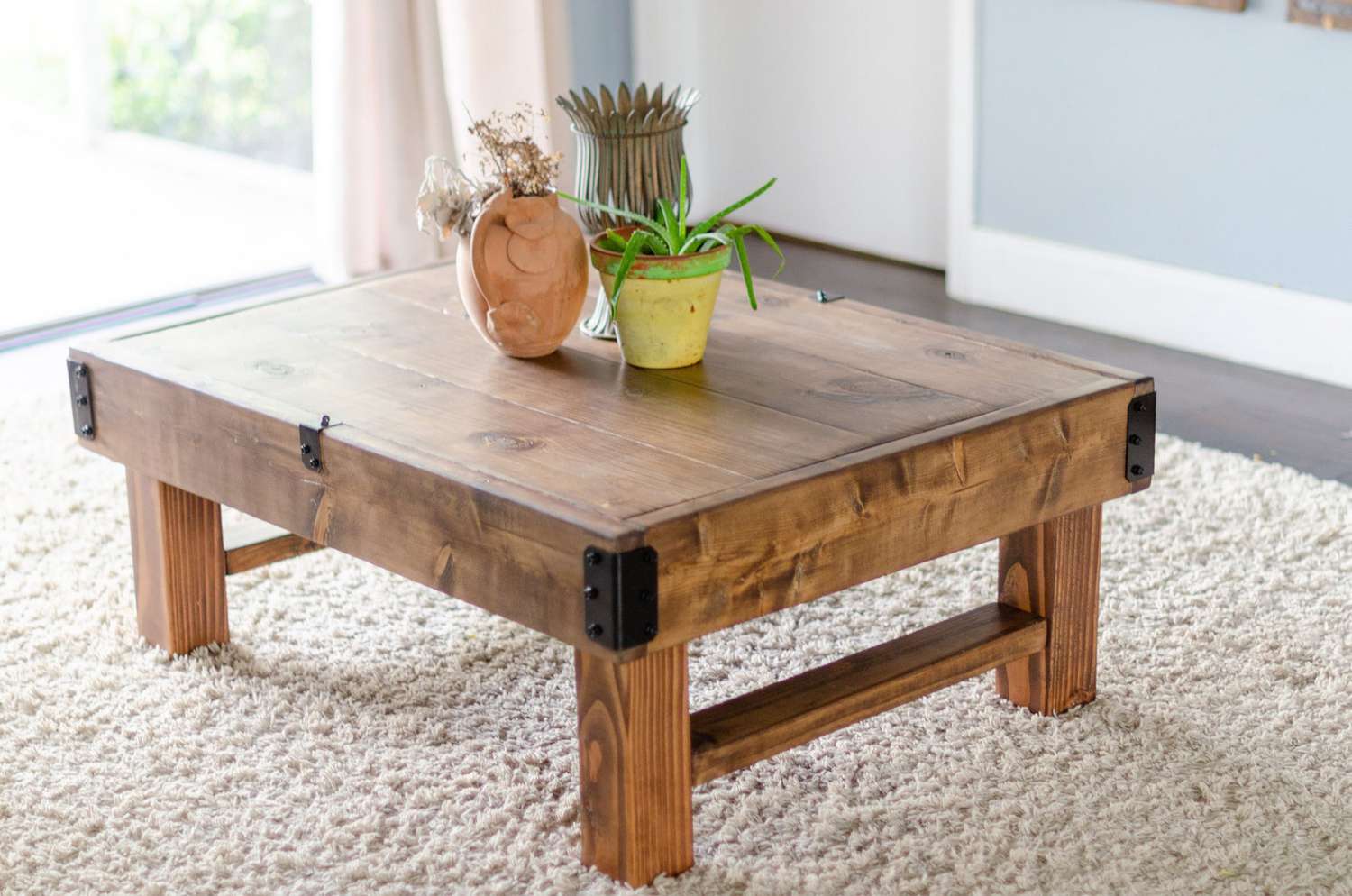 Farmhouse coffee table