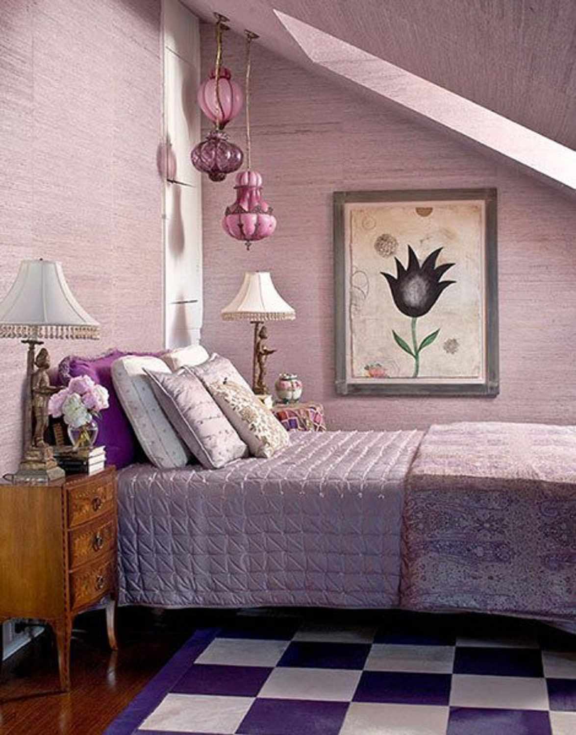 Lila Vintage-Schlafzimmer