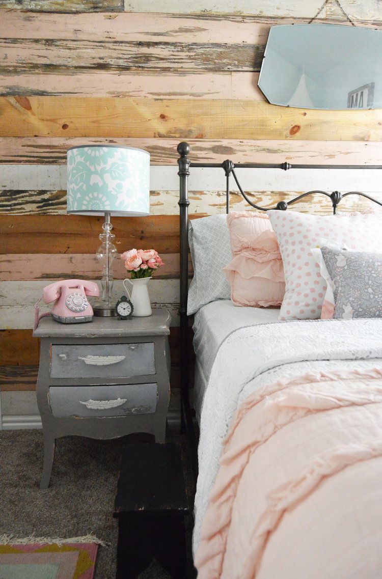 vintage girl's bedroom