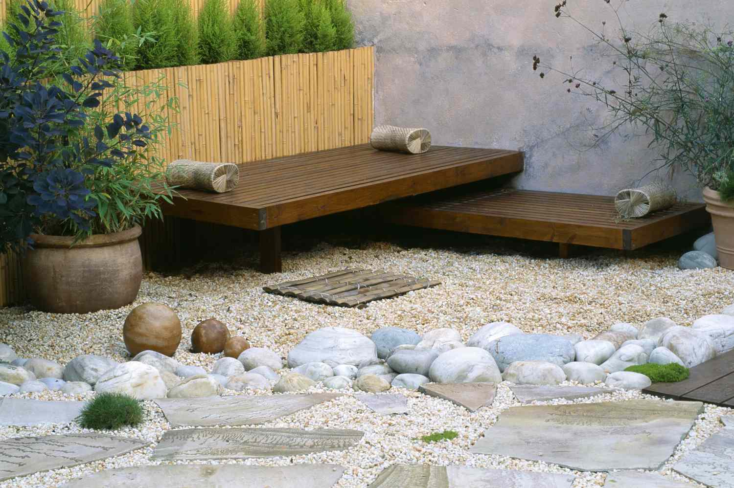 mixed materials patio