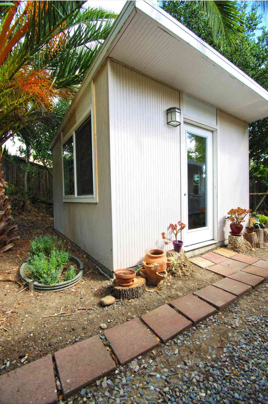 midcentury modern guest house