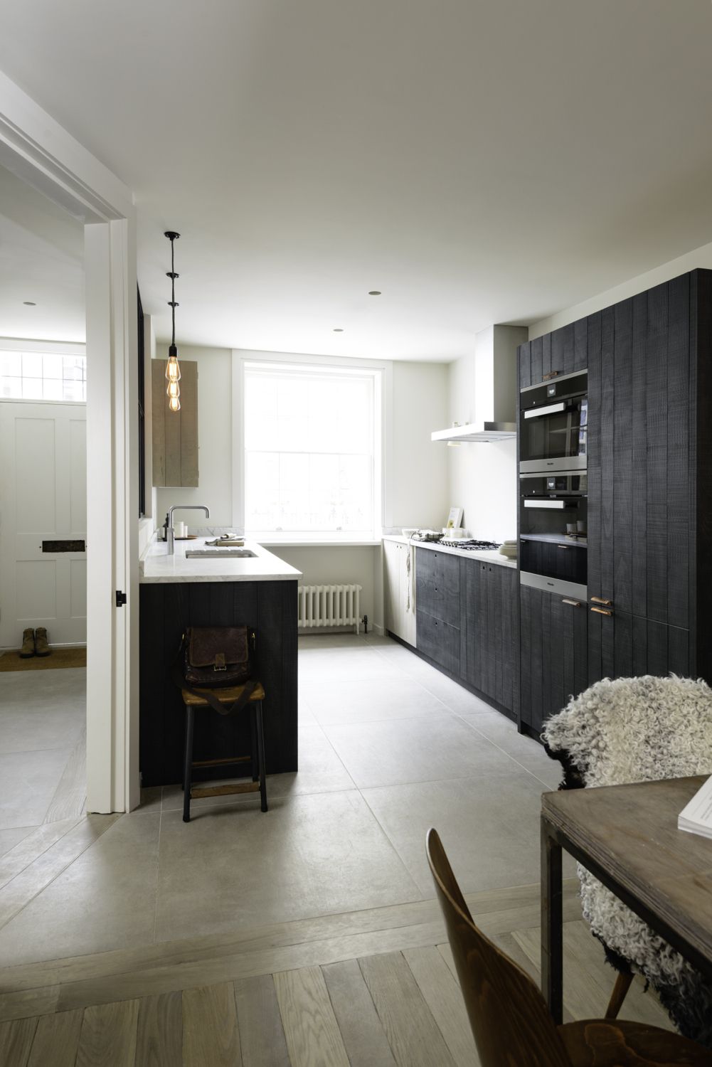 Sebastian Cox kitchen for deVOL.