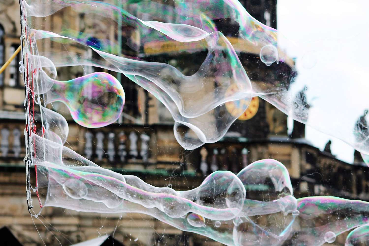 Nahaufnahme von Blasen in der Stadt
