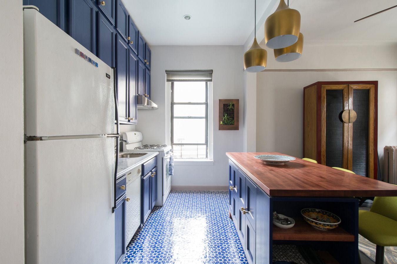 cocina de inspiración marroquí con azulejo marroquí