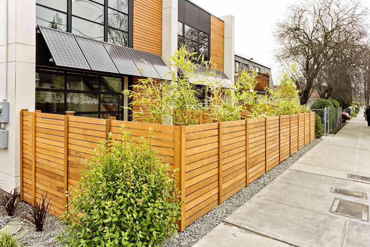 Modern Style Horizontal Slat Fence