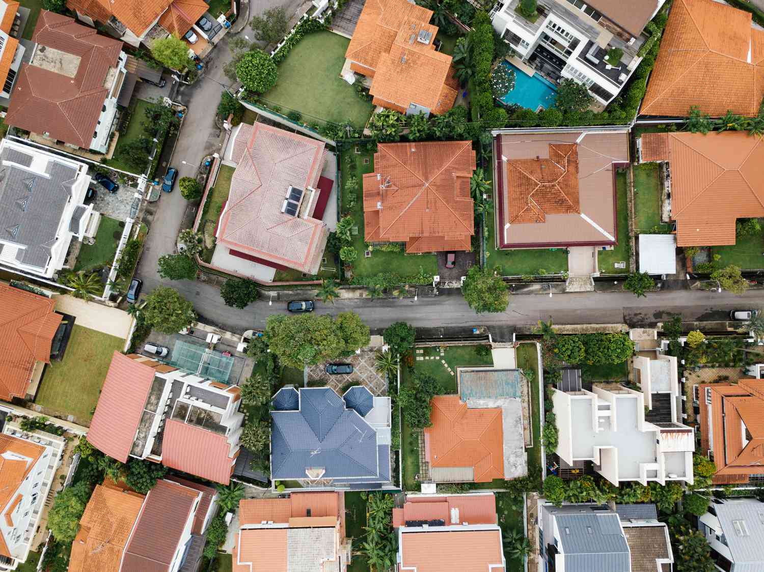 foto aérea de un barrio residencial