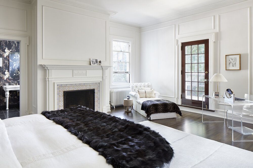 black and white bedroom