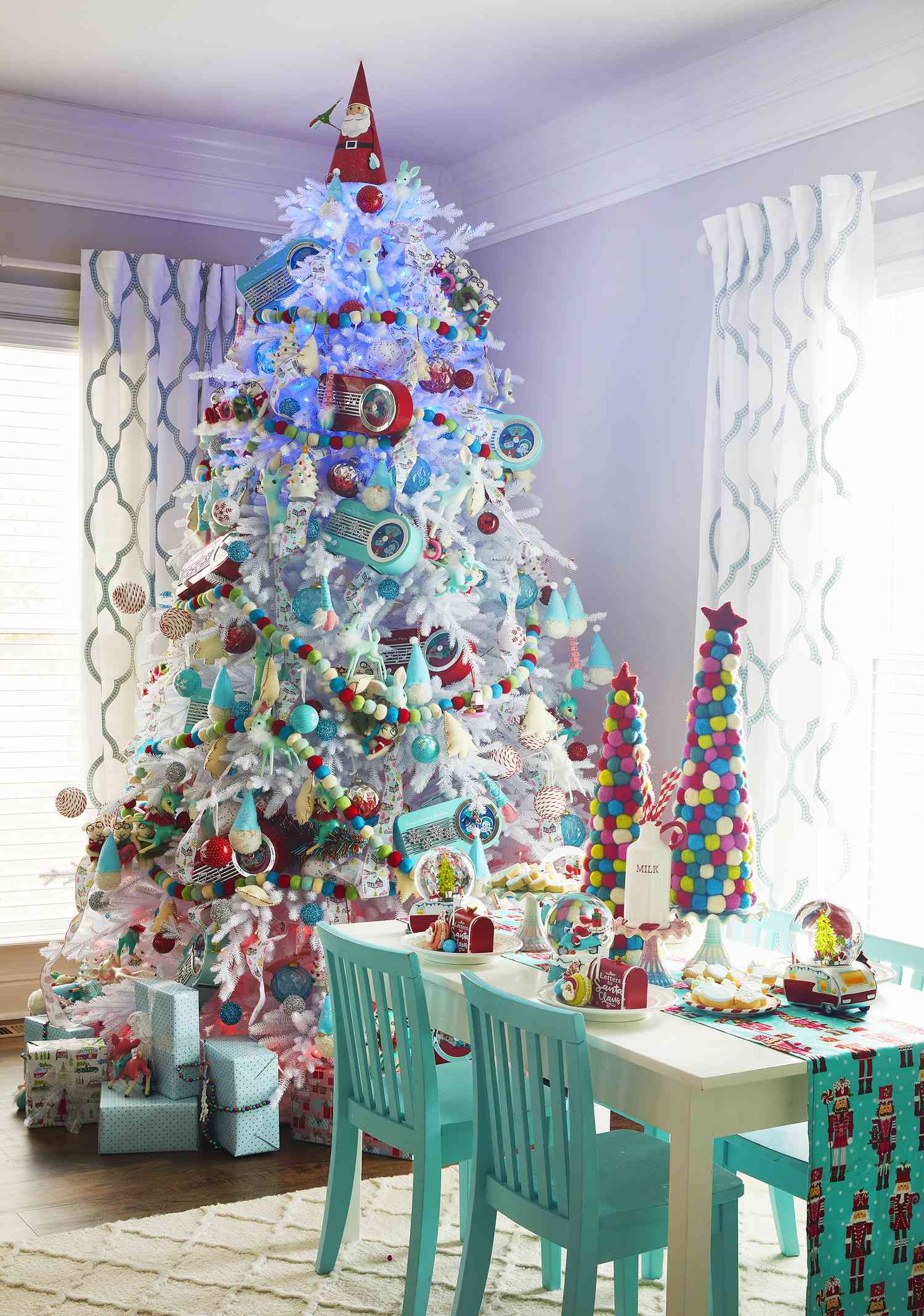 Jenny Reimold's statement Christmas tree