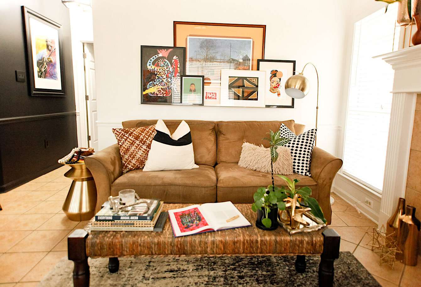 living room using a bench as a coffee table
