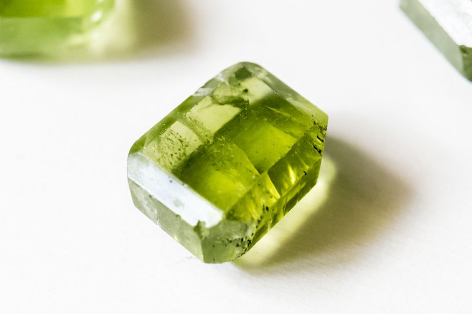 closeup of a peridot crystal